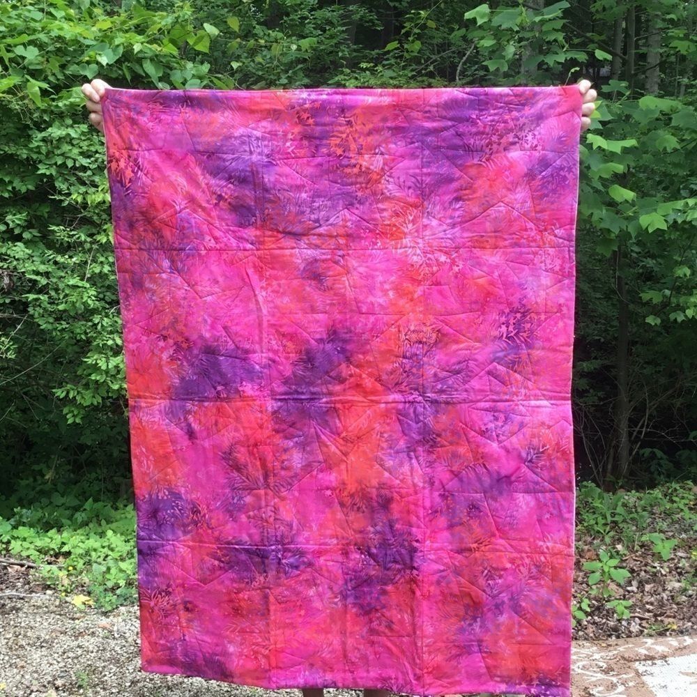 NWT Hand Crafted Purples & Pinks Quilt - Picture 15 of 16